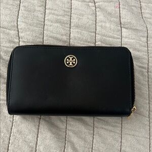Tory Burch Black Leather Wallet with Gold Accents
